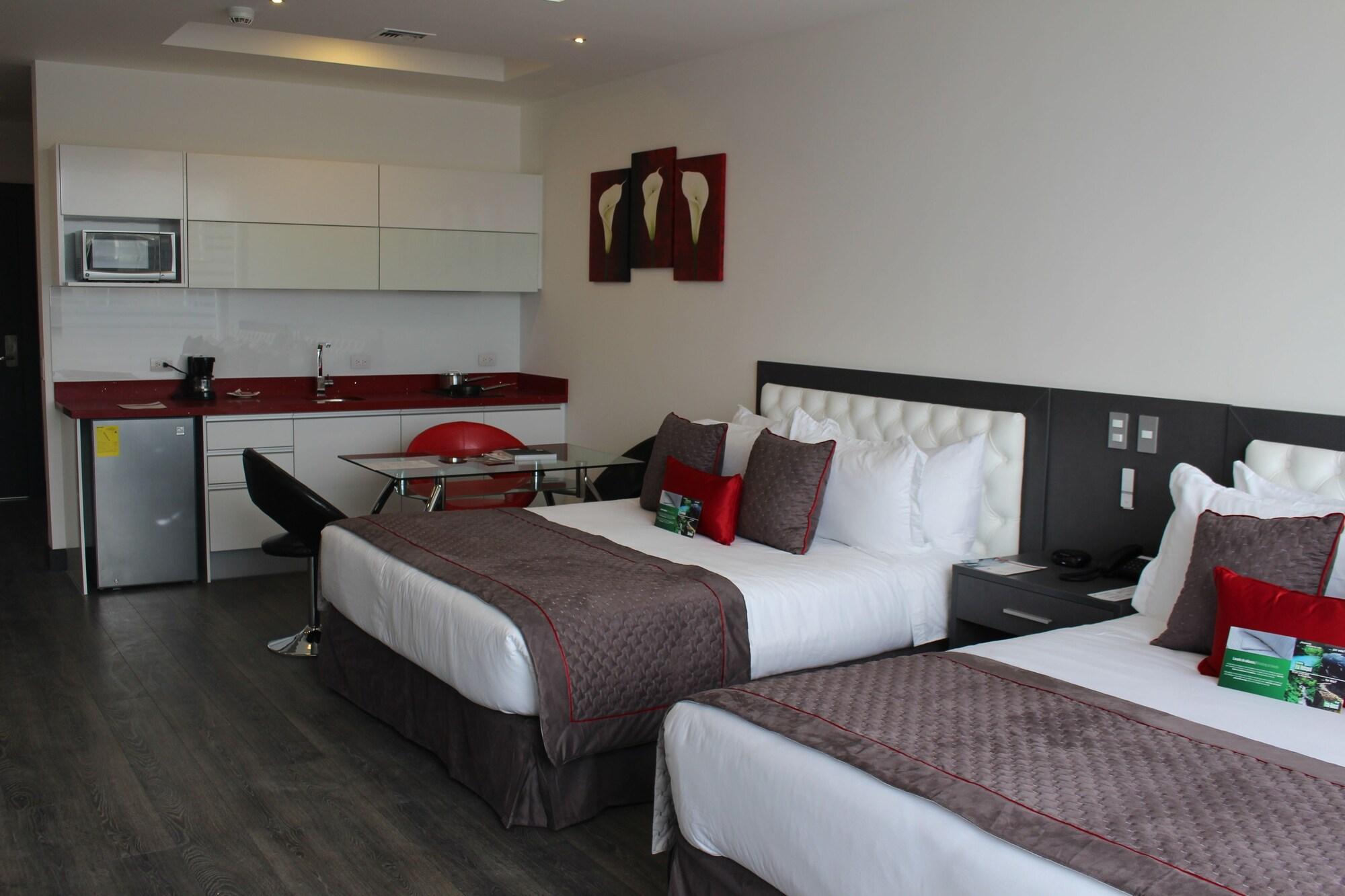 Citimed Hotel Кіто Екстер'єр фото